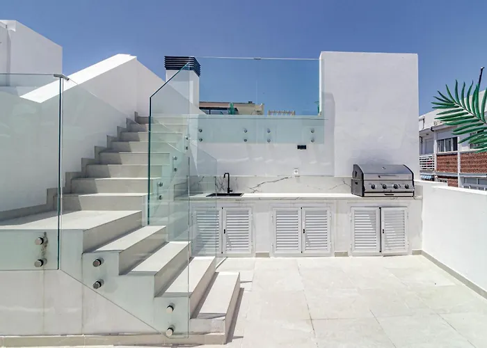 Le2c- Modern New-build Apartment near the beach * Estepona