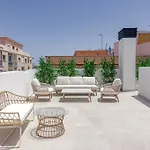 Le2c- Modern New-build Apartment near the beach