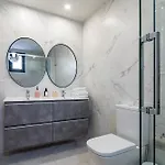 Apartment Le2c- Modern New-build Apartment near the beach *