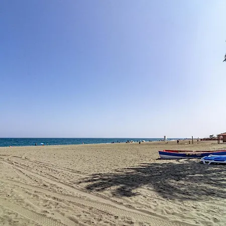 Le2c- Luxury New-build Apartment near the beach Estepona