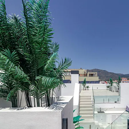 Le2c-modern Near The Town Centre Apartment *