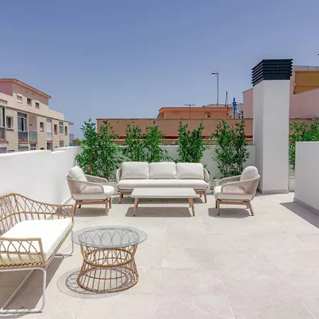 דירה Le2C Luxury New Build Apartment Near The Beach אסטפונה