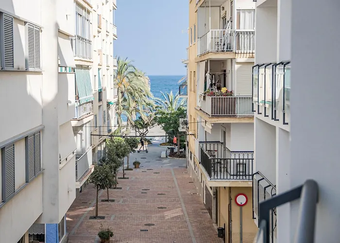 Le2c- Modern New-build Apartment near the beach Estepona