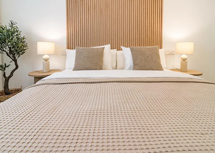 Le2c-modern Near The Town Centre شقة