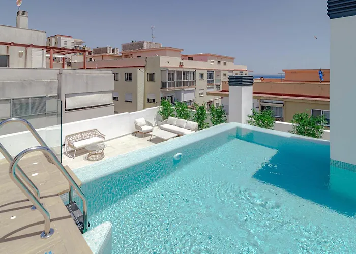 Le2c- Modern New-build Apartment near the beach *