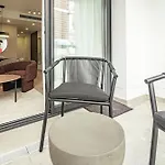 Le2c- Modern New-build Apartment near the beach Estepona