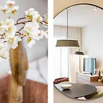 Le2c- Modern New-build Apartment near the beach