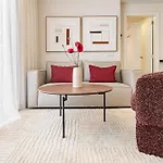 Le2c- Modern New-build Apartment near the beach Apartment *