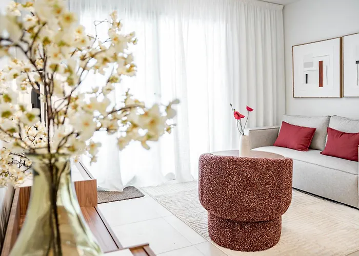 Le2c- Modern New-build Apartment near the beach Apartman Estepona